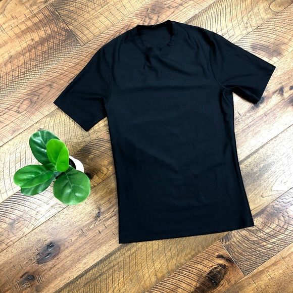LULULEMON Mens Black Compression Shirt Small. - Picture 1 of 6